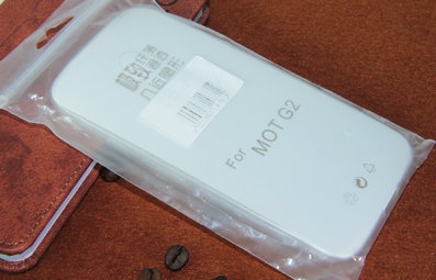 Чехол-накладка для MOTOROLA Moto G2 JZZS TPU у/т пакет белая - оптовая продажа фото 2 Чехол-накладка для MOTOROLA Moto G2 JZZS TPU у/т пакет белая - фото фото 2
