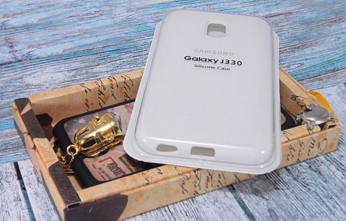 Чехол-накладка для Samsung J330F J3 SILICONE CASE закрытый белый - оптовая продажа фото 2 Чехол-накладка для Samsung J330F J3 SILICONE CASE закрытый белый - фото фото 2