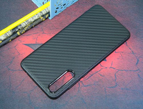Чехол-накладка для HUAWEI P20 CARBON TPU черный - оптовая продажа фото 3 Чехол-накладка для HUAWEI P20 CARBON TPU черный - фото фото 3