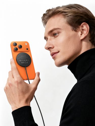 Беспроводное зарядное устройство BOROFONE BQ41 3в1 15W черный - оптовая продажа фото 5 Беспроводное зарядное устройство BOROFONE BQ41 3в1 15W черный - фото фото 5